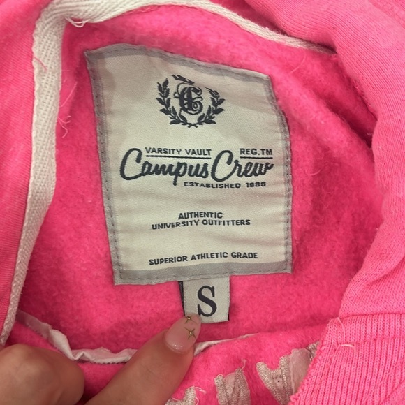 Gently worn pink Muskoka hoodie - Picture 2 of 2
